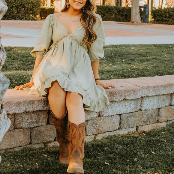 Spring Dress - Picture 3 of 3